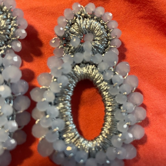 Anthropologie new with out tags periwinkle summer earrings - Picture 2 of 4